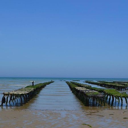Maison Renovee En Pierres Sejour Spacieux Avec Jardin Et Terrasse Amenagee Pres Omaha Beach & Bayeux A 5Mn De La Mer Tous Commerces Commes Екстер'єр фото