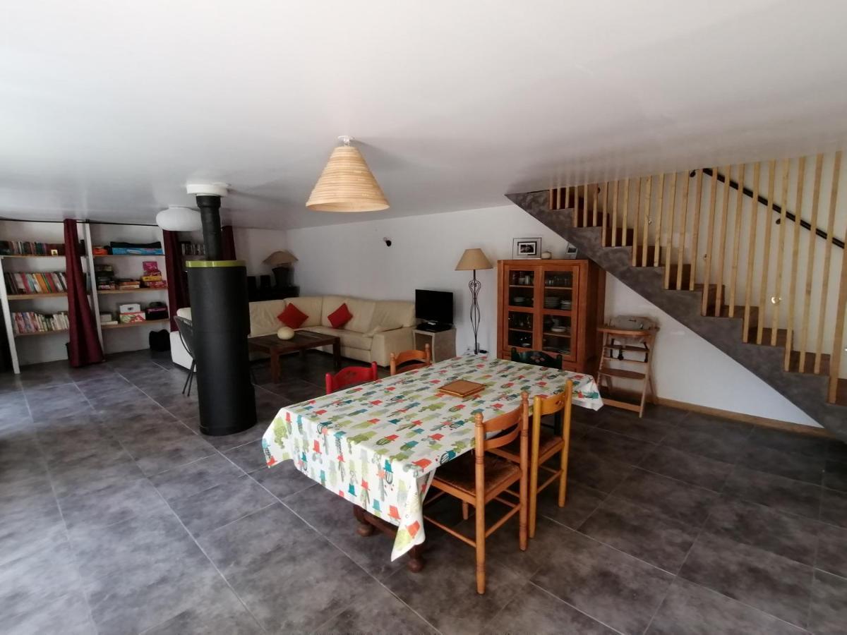 Maison Renovee En Pierres Sejour Spacieux Avec Jardin Et Terrasse Amenagee Pres Omaha Beach & Bayeux A 5Mn De La Mer Tous Commerces Commes Екстер'єр фото