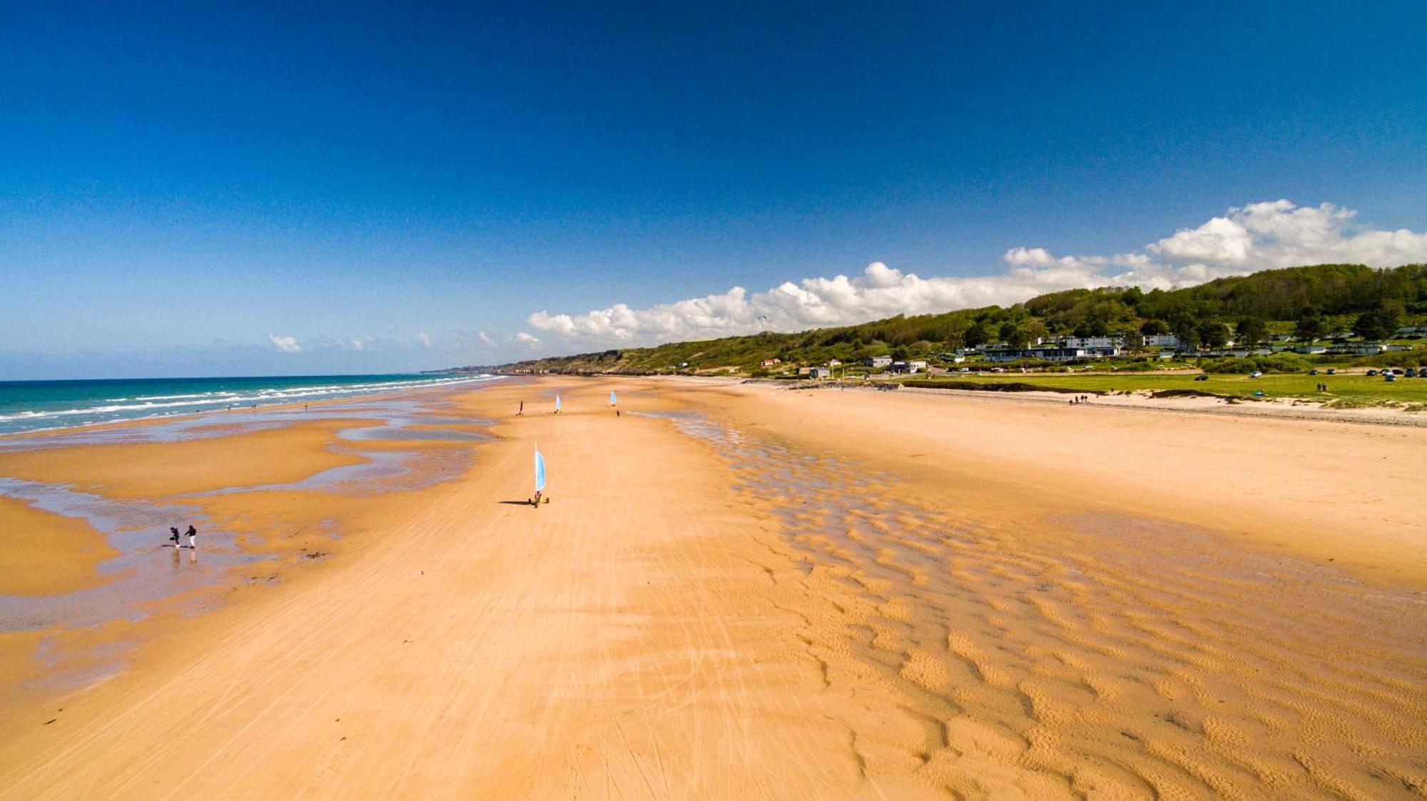 Maison Renovee En Pierres Sejour Spacieux Avec Jardin Et Terrasse Amenagee Pres Omaha Beach & Bayeux A 5Mn De La Mer Tous Commerces Commes Екстер'єр фото