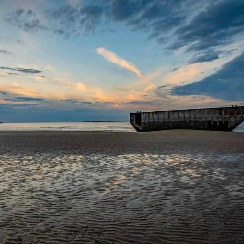 Maison Renovee En Pierres Sejour Spacieux Avec Jardin Et Terrasse Amenagee Pres Omaha Beach & Bayeux A 5Mn De La Mer Tous Commerces Commes Екстер'єр фото